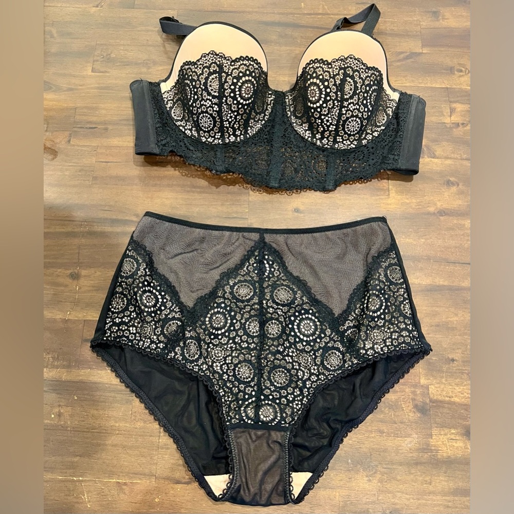City Chic Long Line Black Lace Bra & High Waist Panty Set